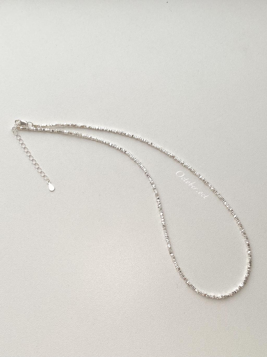 N1175 Crushed Silver Clavicle Necklace