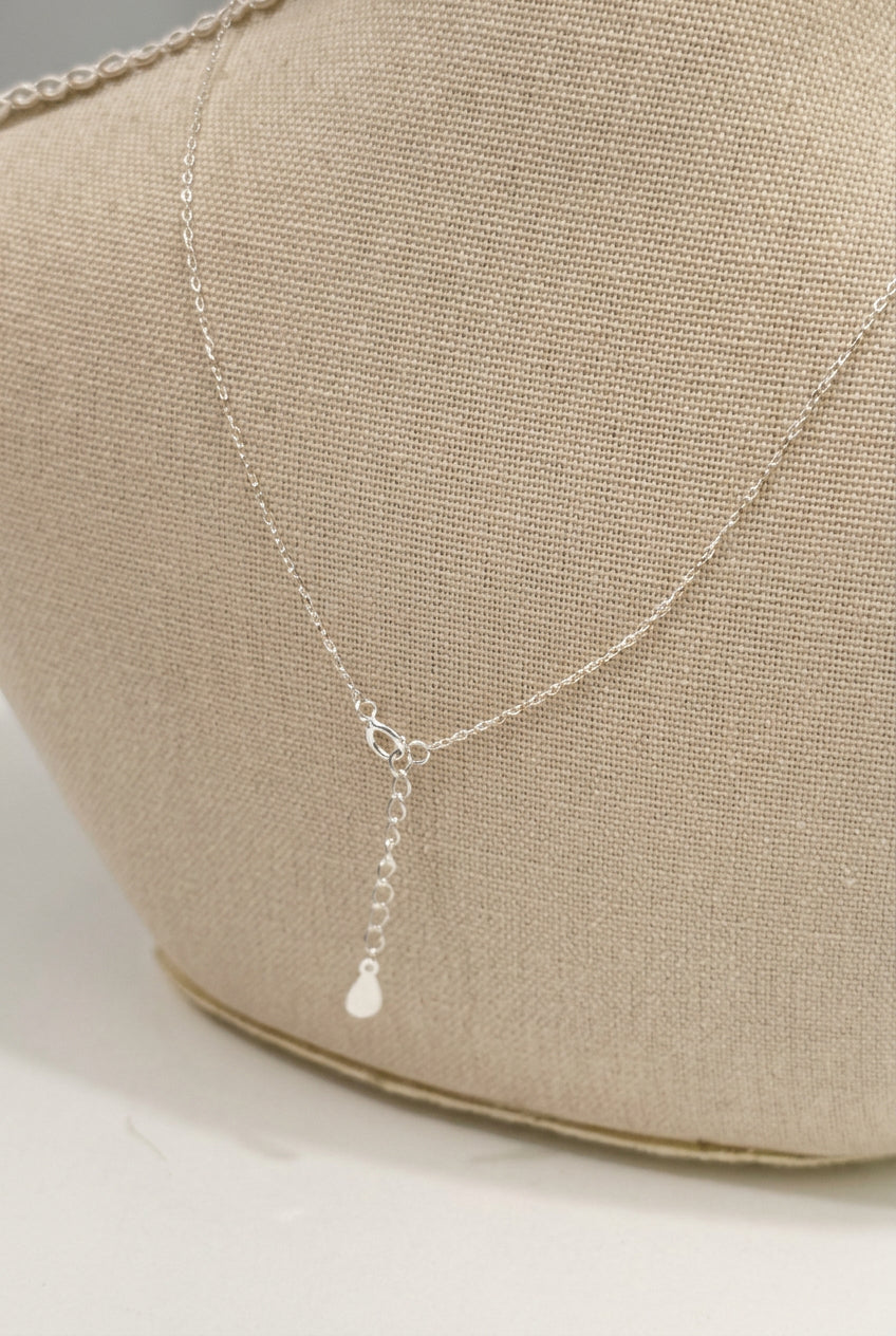N1304 Three-Dimensional Minimalist Smooth Teardrop Sterling Silver Collarbone Necklace