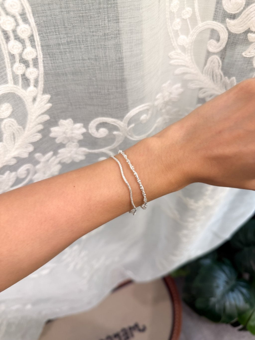 B1495 Wavy Polished Rigid Bracelet