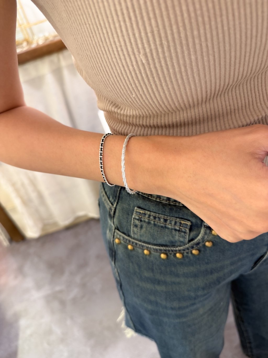 B1491 Bling Bling Twisted Round Bracelet