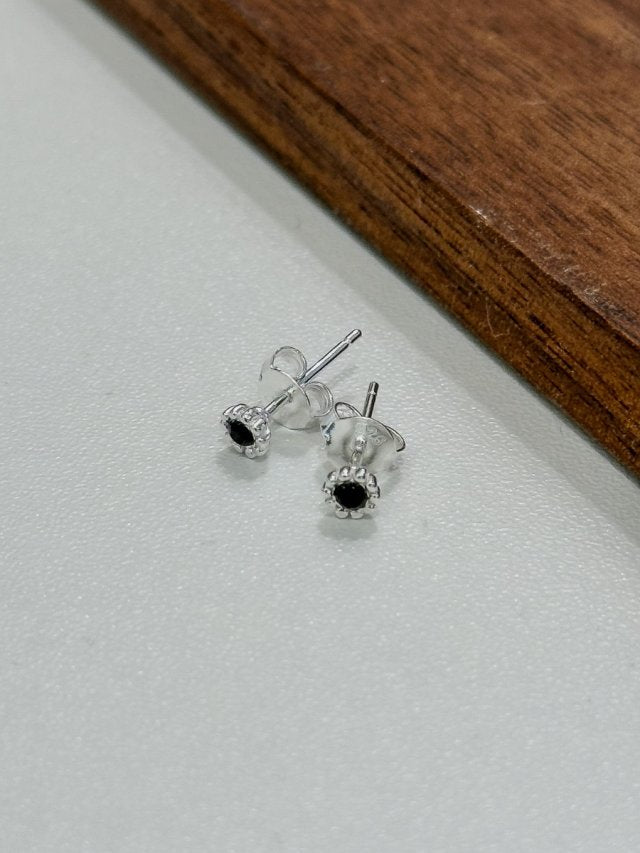 E1435 復古花蕾黑鋯石純銀耳環