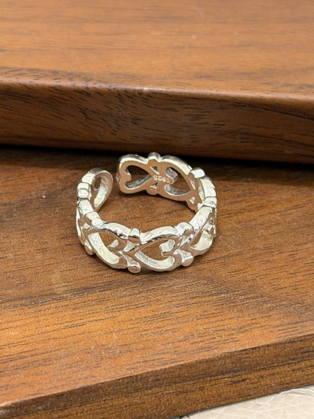R1759 Vintage Heart Sterling Silver Ring