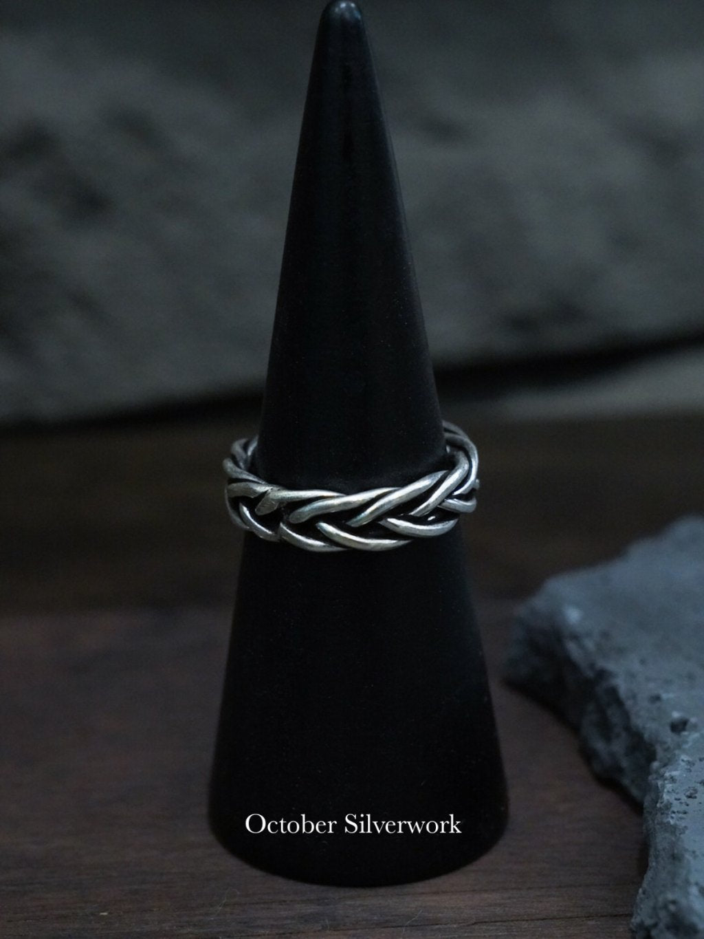 R1782 Woven Distressed Ring