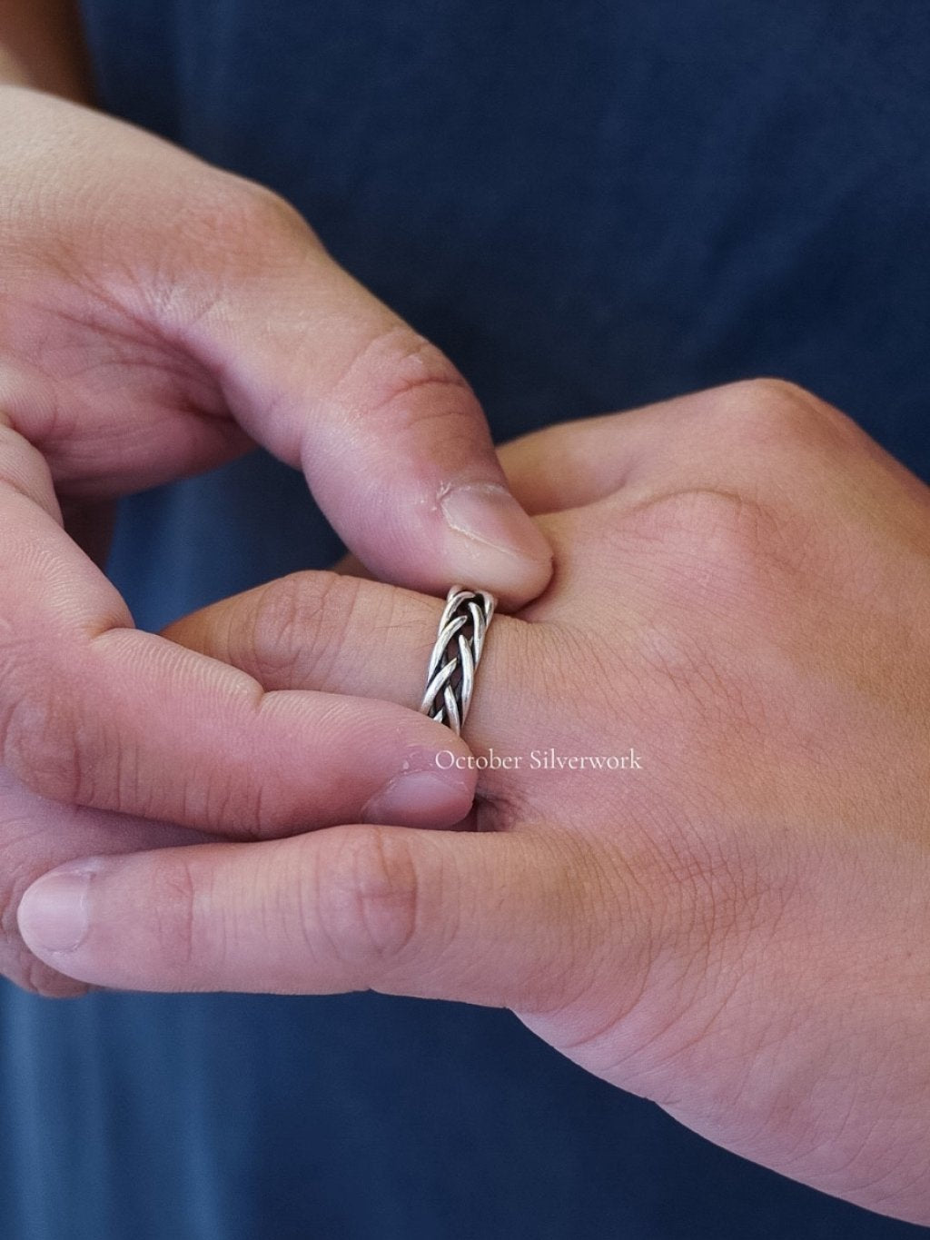 R1782 Woven Distressed Ring
