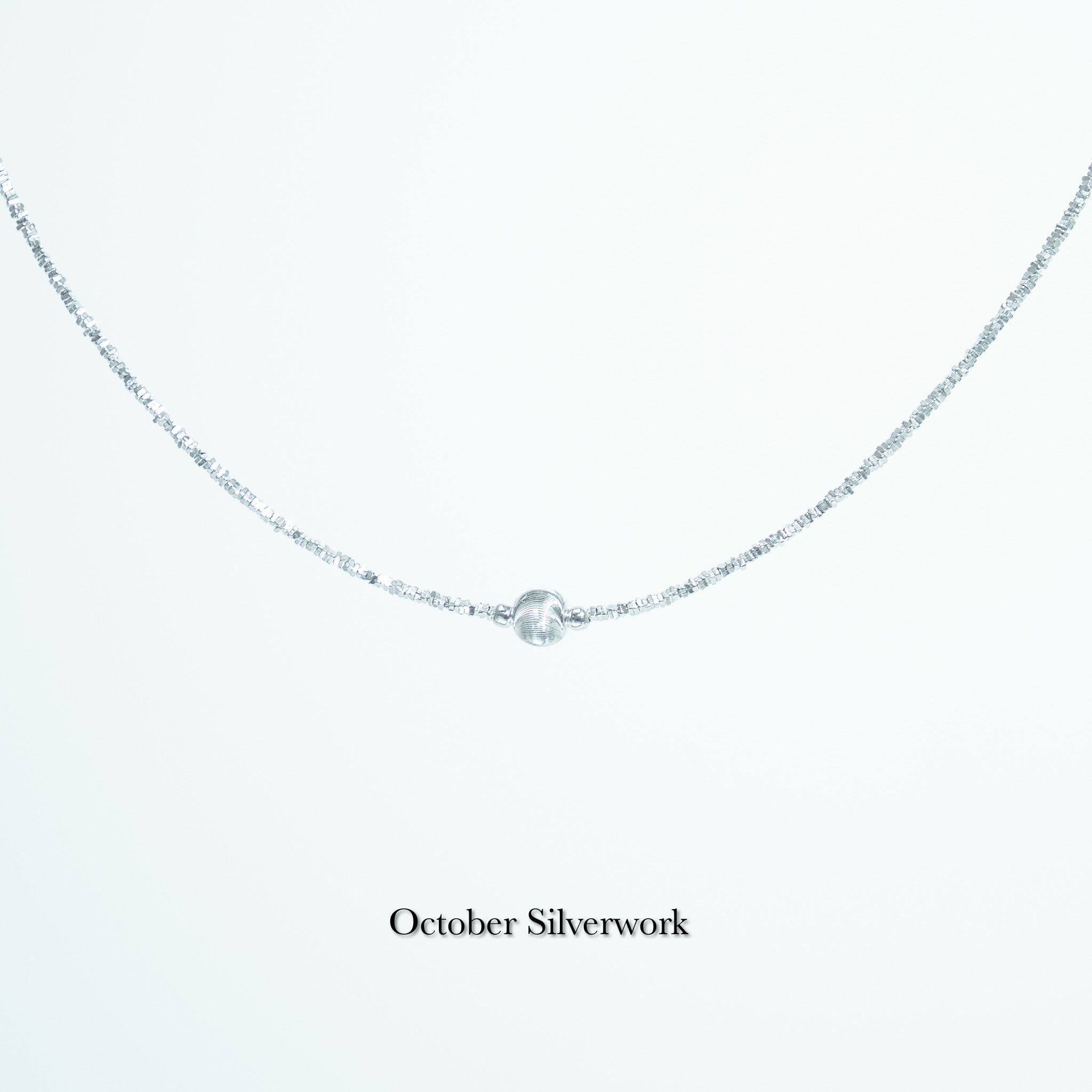 N1361 Laser Cut Ball & Crushed Silver Necklace
