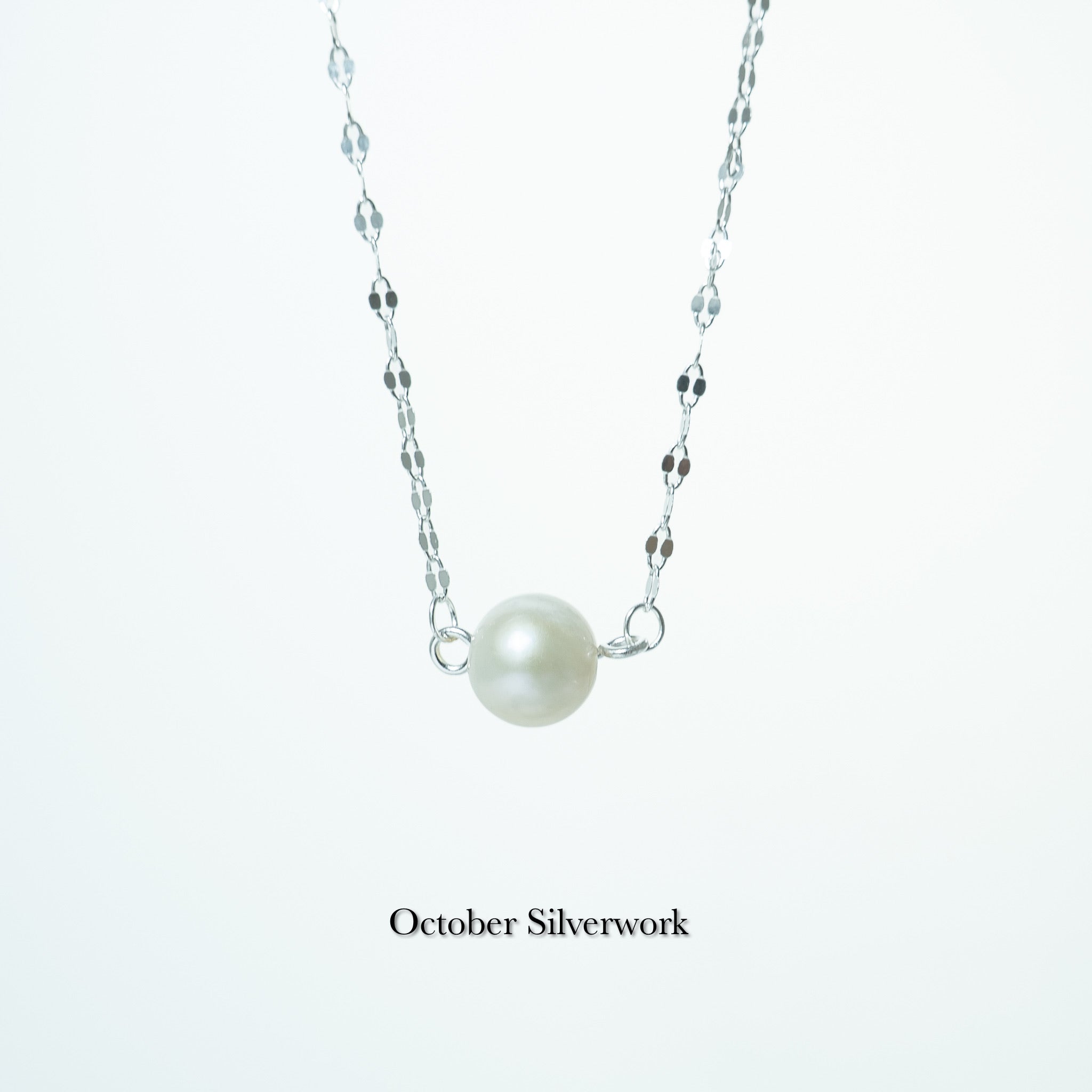 N1364 Natural Pearl Petal Necklace