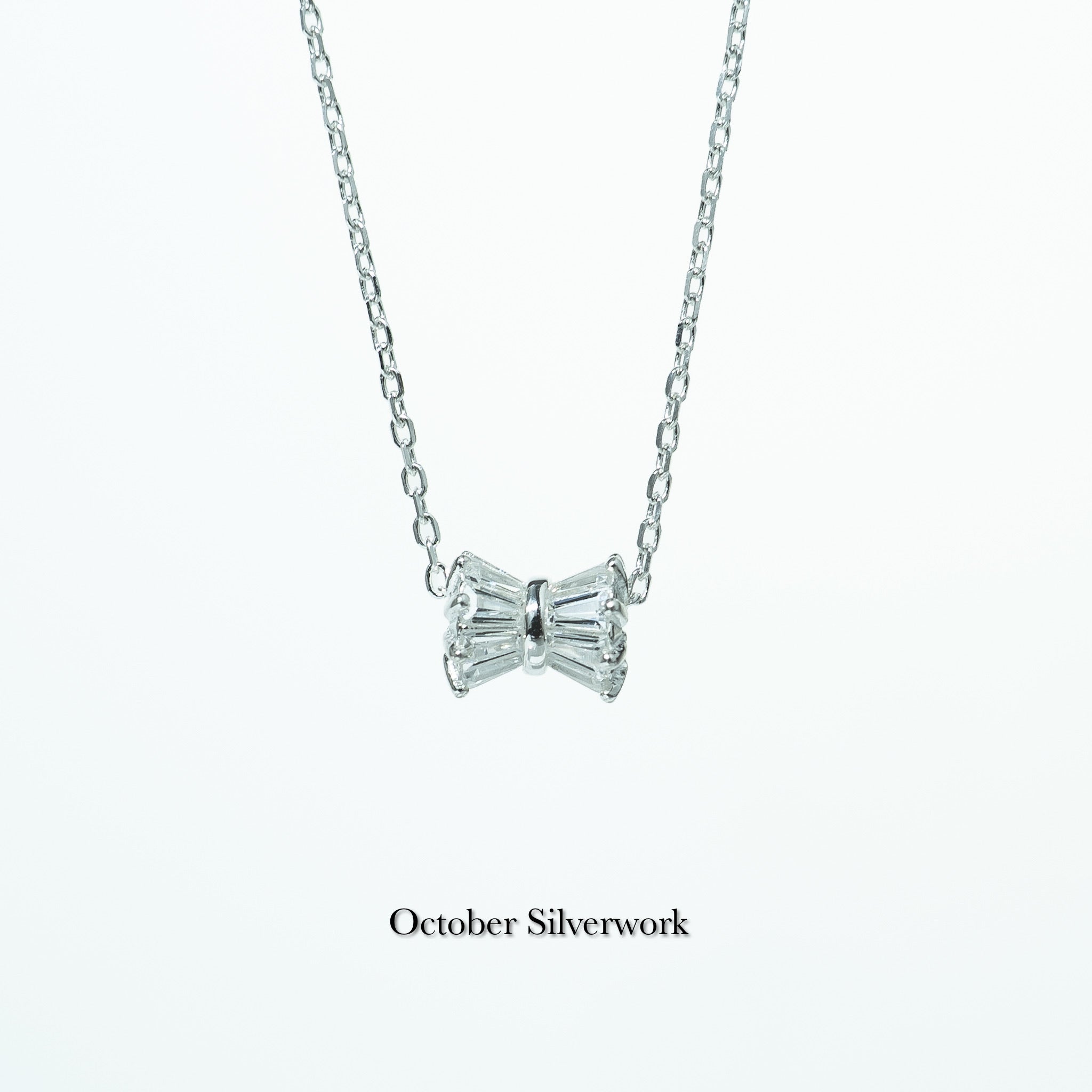 N1362 Zircon Bow Necklace