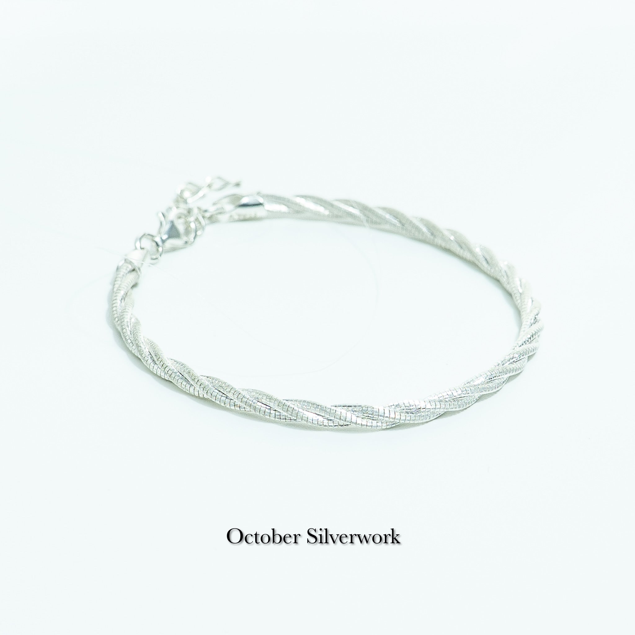 B1576 Italian Silk Thread Twisted Bracelet