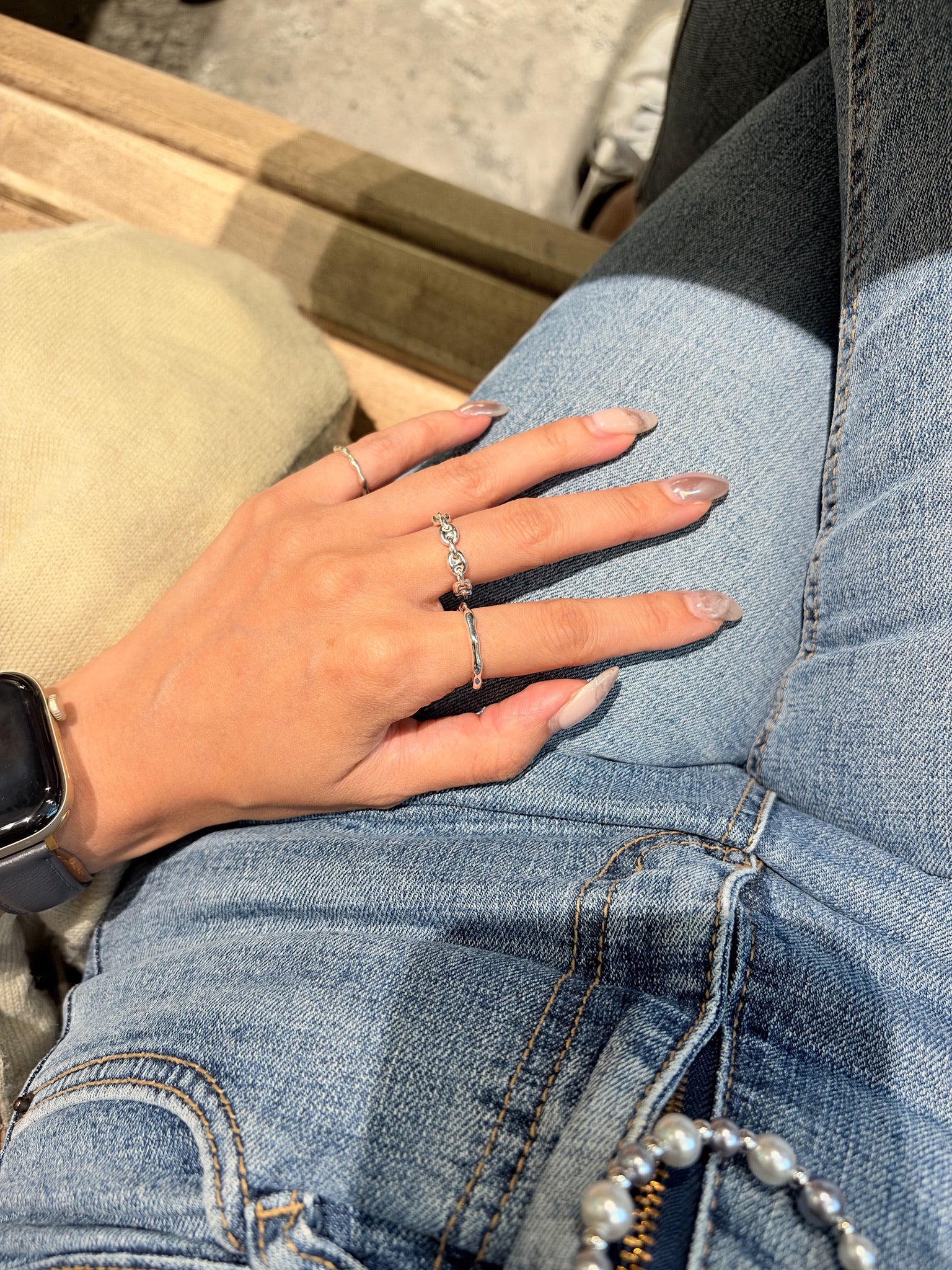 R1808 Irregular Rounded Baby Ring